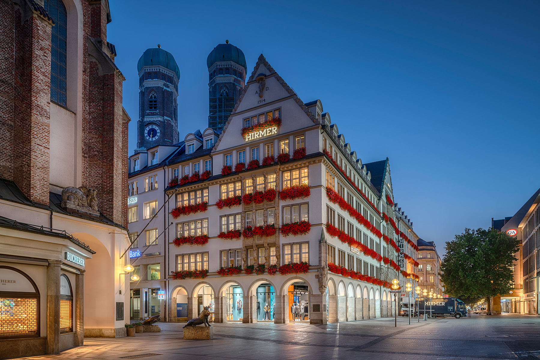 Referenz Mockup von HIRMER Große Größen München